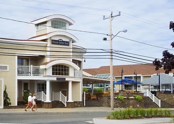 Hyannis Harbor Hotel (Adults Only)